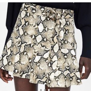 Zara snakeskin skort
